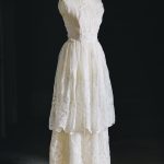 Vintage-wedding-dress-iris-4